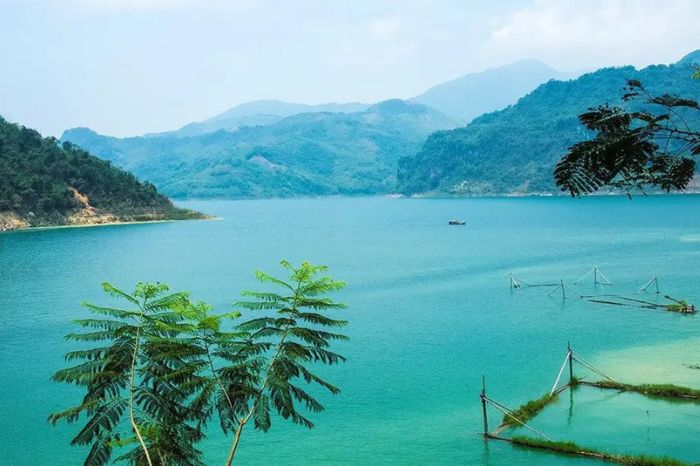 Kinh nghiệm du lịch Hòa Bình có gì đẹp