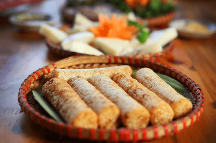 Mai Châu Hòa Bình chơi gì