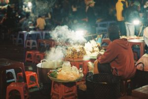 Quán ăn đêm Hòa Bình