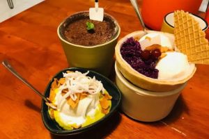 Quán kem Hòa Bình ngon