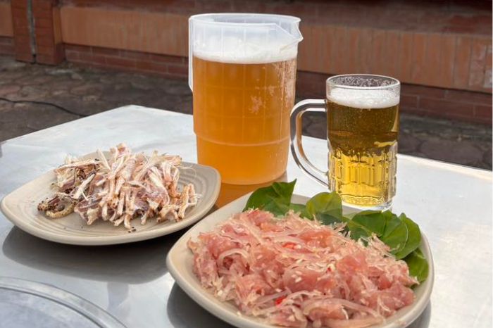 Quán nhậu Hòa Bình