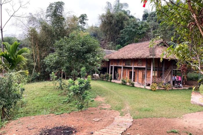 Bản Ngòi Hoa