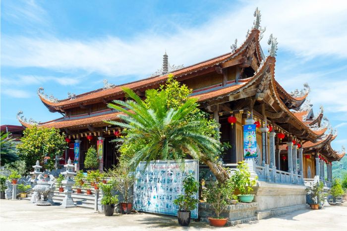 Chùa Phật Quang Hòa Bình