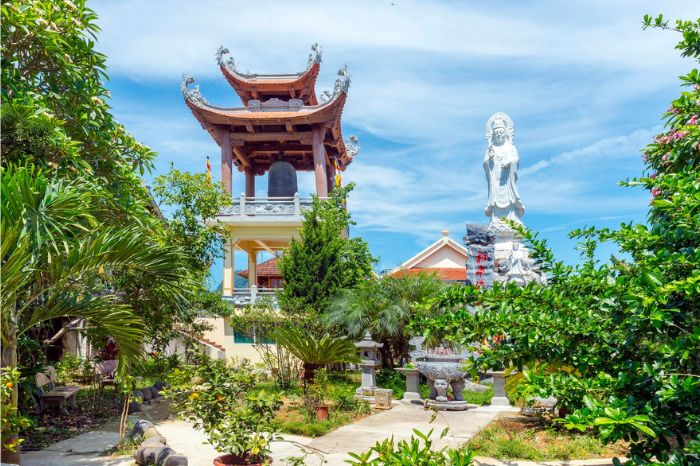 Chùa Phật Quang Hòa Bình