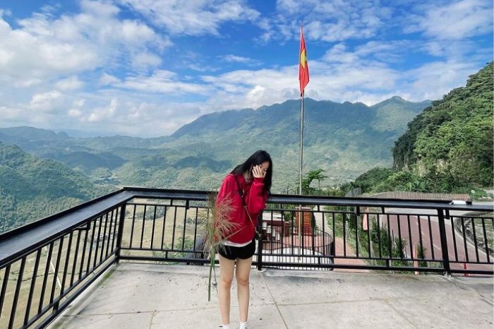Cột cờ Mai Châu
